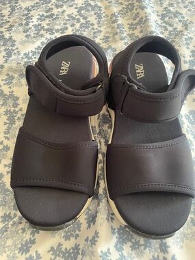 Zara Kids Black Open-Toe Velcro Sandals dark blue